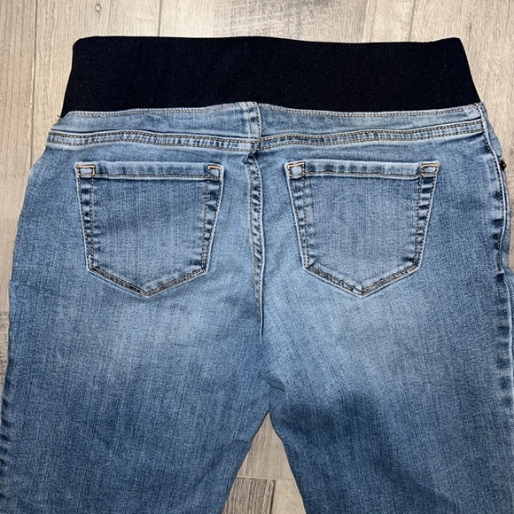 Liz Lange - Picture 4 of 5